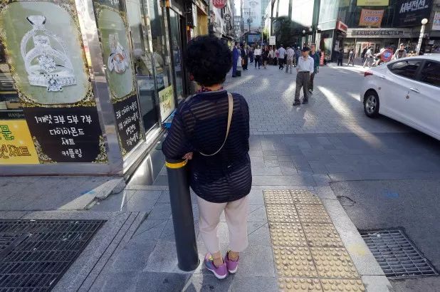 æ äººå»èçé©å½ä¸­äº§ï¼70å²é£å¹´ï¼æè¿å¨æ¼å½å·¥ä½